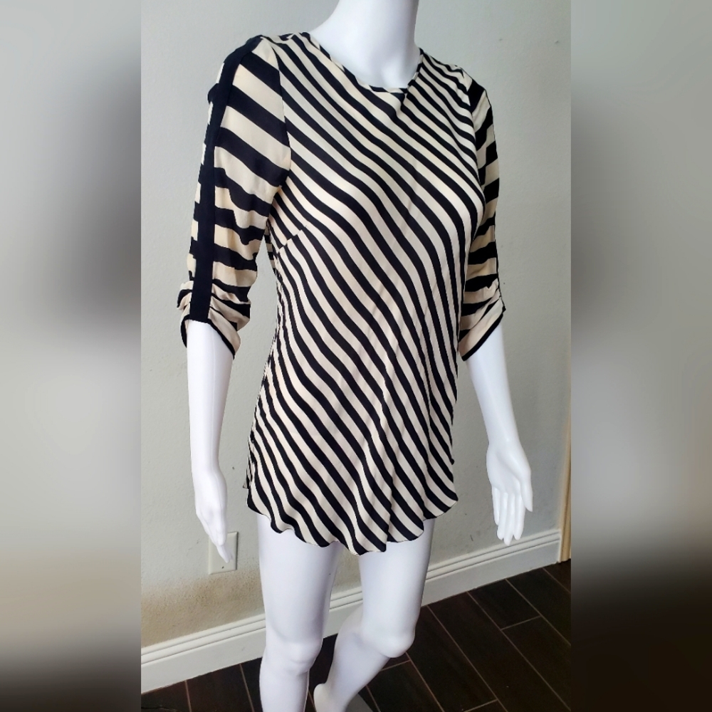 Bcbg maxazria top